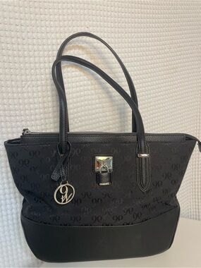Nine West Jet Set Black Handbag Tote Purse